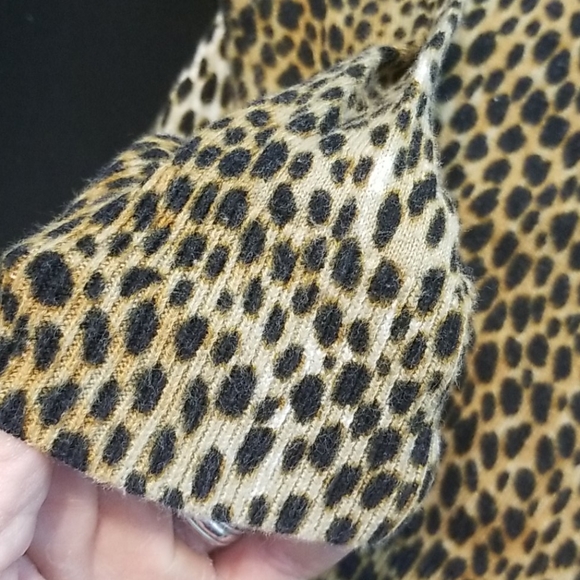 Cardigan - Picture 6 of 7